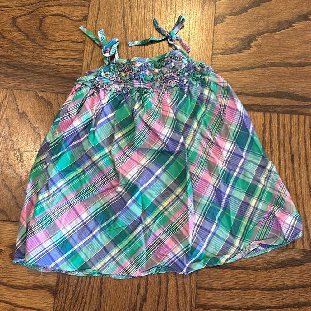Ralph Lauren plaid dress. 100% cotton. Size 9 month.